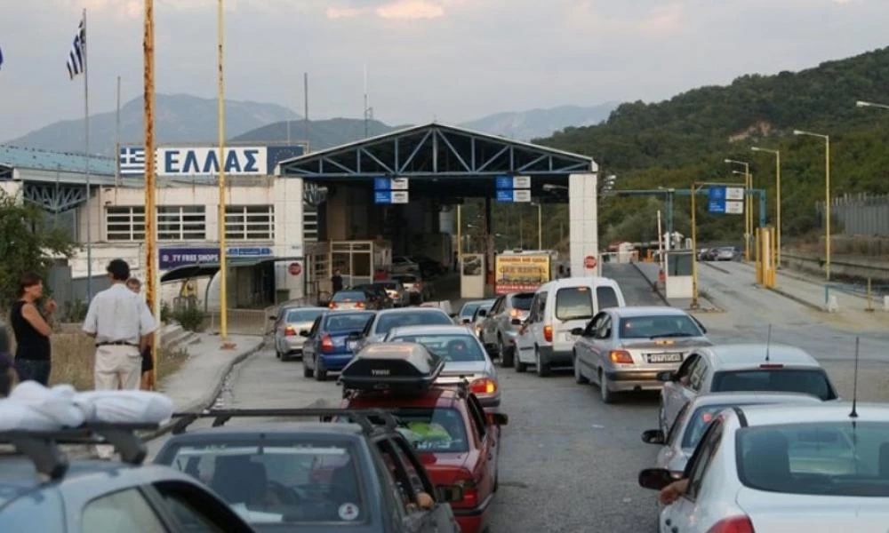 «Ξέφυγε» Αλβανός -Έσπασε τη μπάρα των διοδίων στην Κακαβιά για να μπει στη χώρα